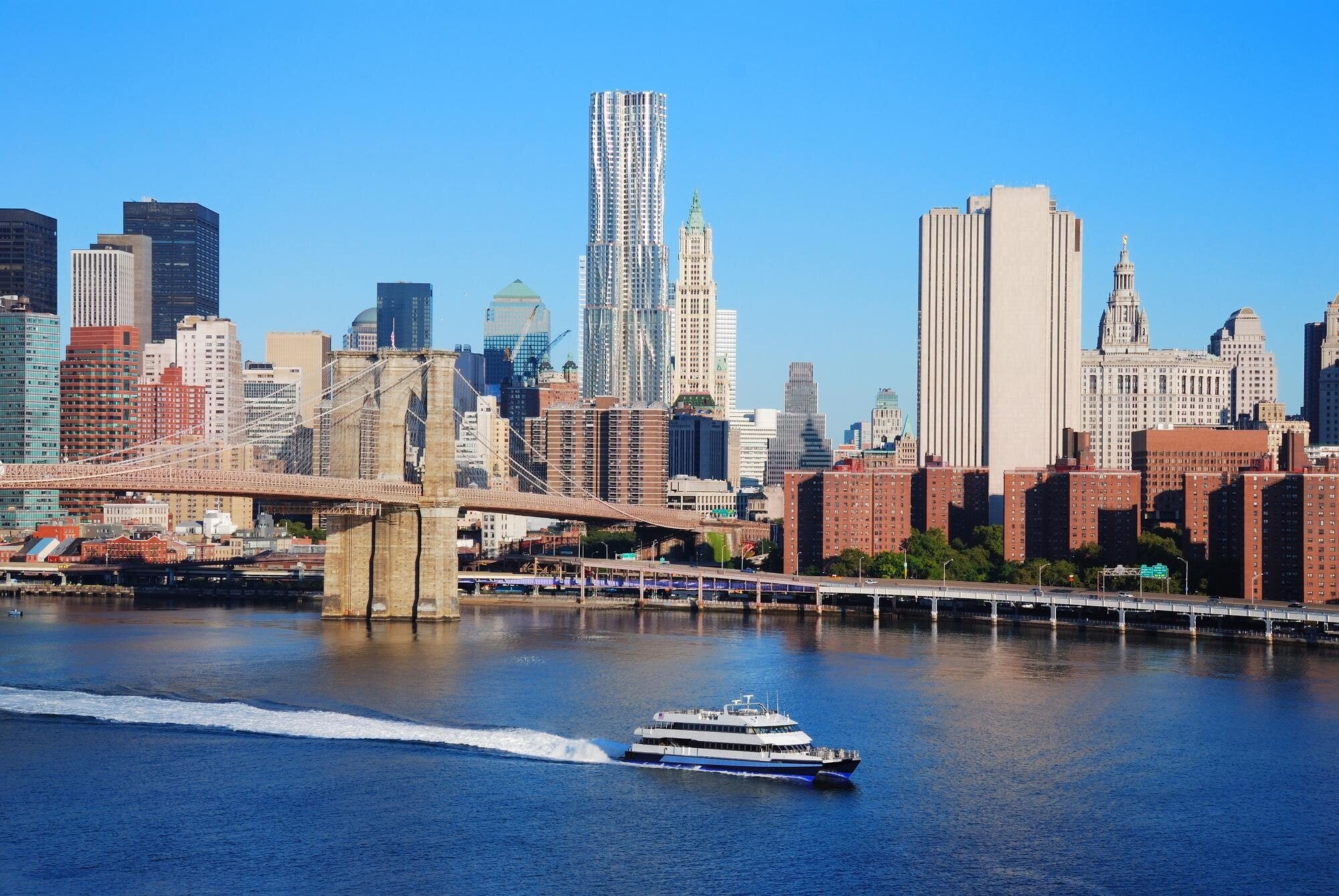 Manhattan Skyline Brooklyn Bridge